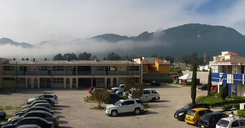 UNACH Escuela de Gestión y Autodesarrollo Indígena